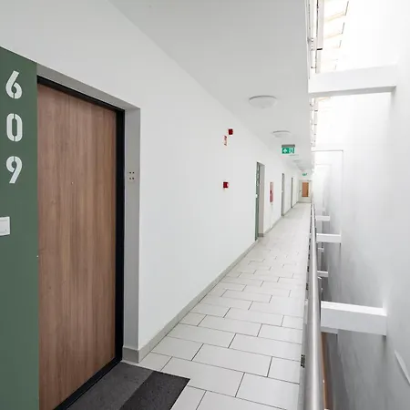 Free Parking - Very - Balcony Apartment Budapest