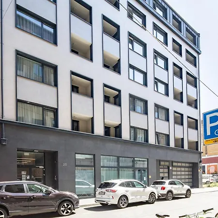 Free Parking - Very - Balcony Apartment