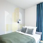 Free Parking - Very - Balcony דירה *